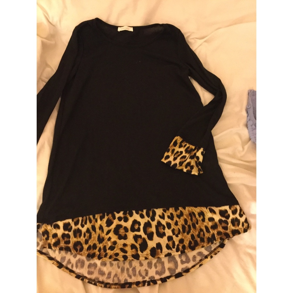 Black and leopard tunic